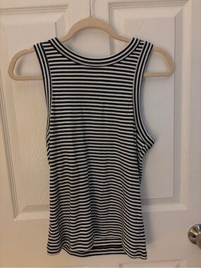 Banana Republic black and white striped cotton blend tank 2014 tumblr style